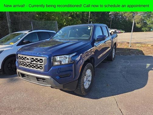 Deep Blue Pearl 2022 Nissan Frontier SV