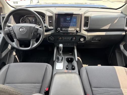 Deep Blue Pearl 2022 Nissan Frontier SV