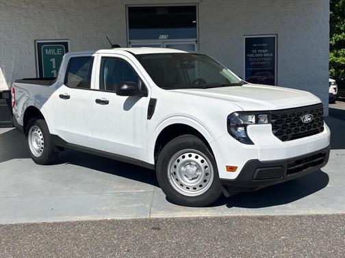 OXFORD WHITE 2025 Ford Maverick XL
