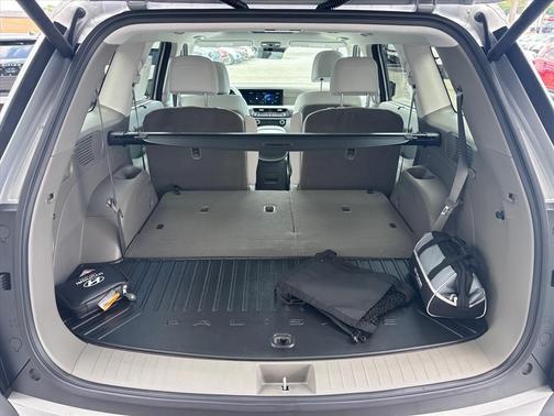 Silver 2026 Hyundai Palisade Hybrid Blue SEL Premium 7P