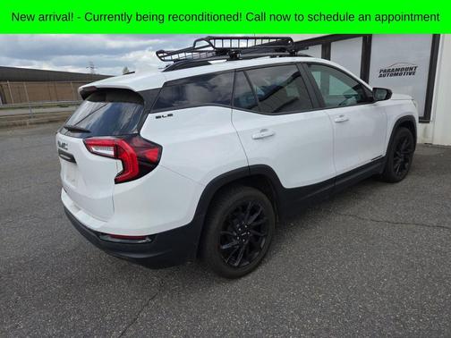 Summit White 2024 GMC Terrain SLE