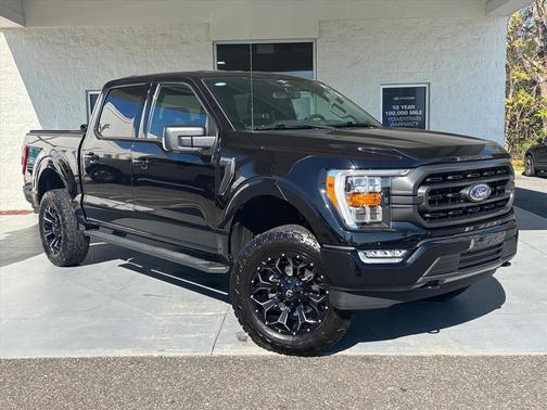 Black Metallic 2023 Ford F-150 XLT