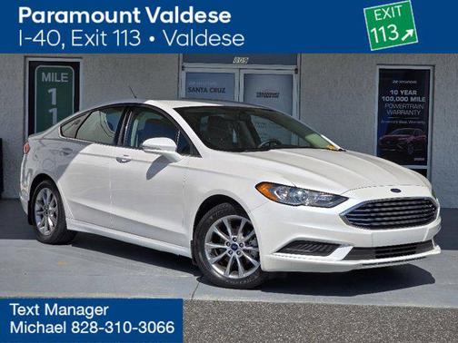 2017 Ford Fusion SE