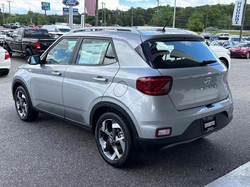 Shimmering Silver 2026 Hyundai VENUE SEL