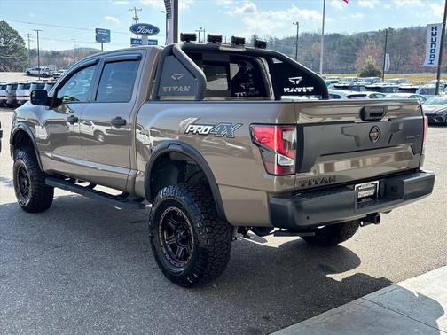 2020 Nissan Titan PRO-4X