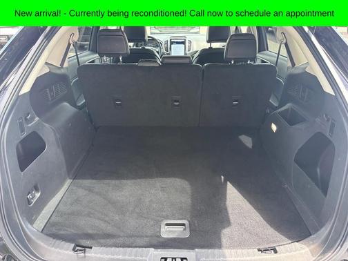 Black Metallic 2024 Ford Edge SEL