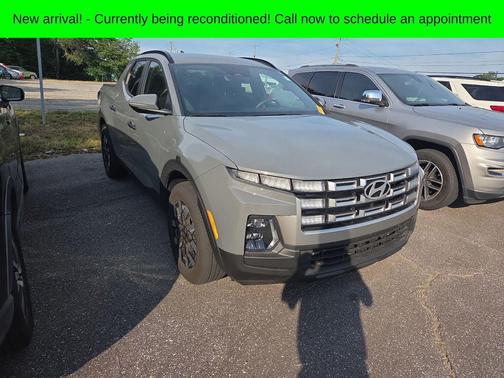 Gray 2025 Hyundai SANTA CRUZ SEL