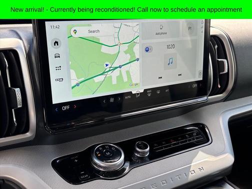 2025 Ford Expedition Active