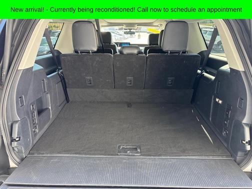 Oxford White 2025 Ford Expedition Max Platinum