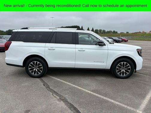 Oxford White 2025 Ford Expedition Max Platinum