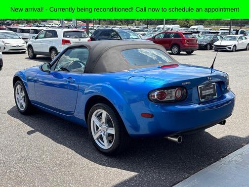 Winning Blue 2006 Mazda MX-5 Miata Touring