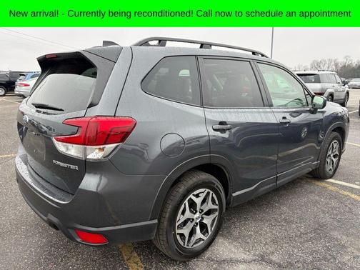 2024 Subaru Forester Premium