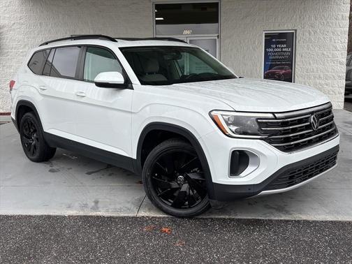 2024 Volkswagen Atlas 2.0T SE w/Technology 4MOTION