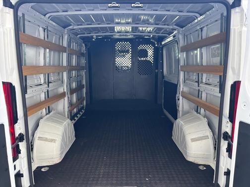 Bright White Clearcoat 2025 RAM ProMaster 2500 Tradesman