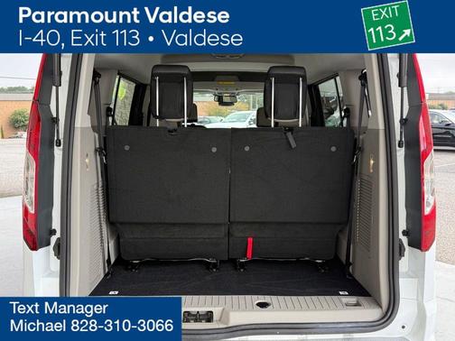 2023 Ford Transit Connect Titanium w/Rear Liftgate