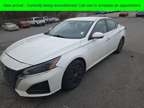 2023 Nissan Altima S FWD