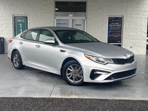 Sparkling Silver 2020 Kia Optima LX