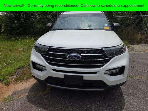 White Metallic 2020 Ford Explorer XLT