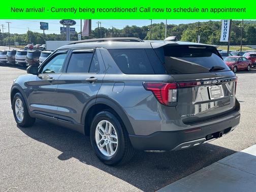 Gray Metallic 2026 Ford Explorer Active