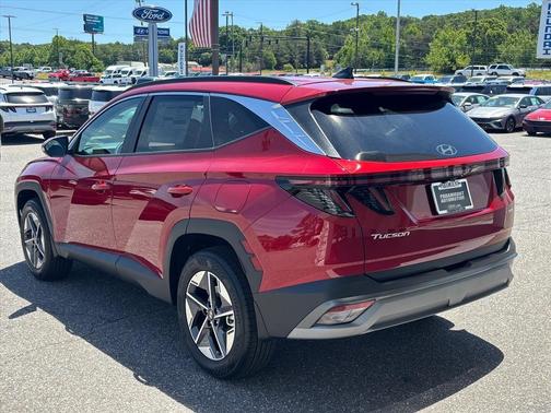 Red 2026 Hyundai TUCSON SEL Premium