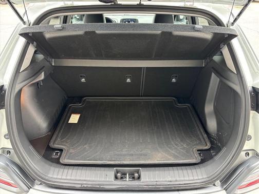 White 2020 Hyundai KONA Limited