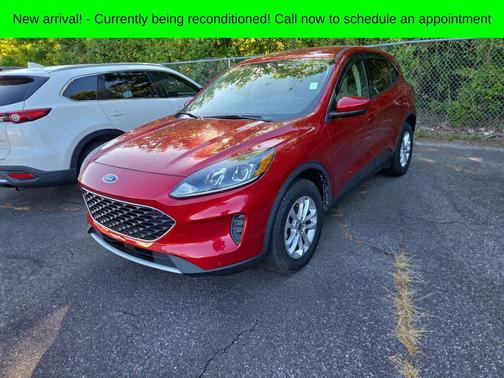 Red Metallic 2020 Ford Escape SE