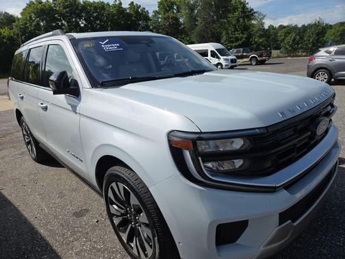 Silver Metallic 2025 Ford Expedition Platinum