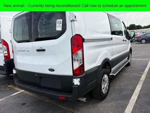 Oxford White 2025 Ford Transit-250 Base