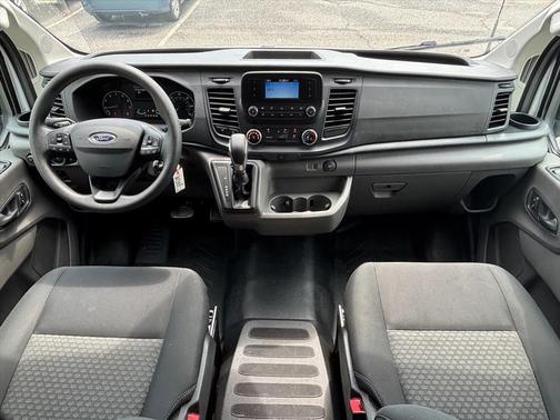 Oxford White 2025 Ford Transit-250 Base