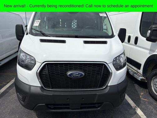 Oxford White 2025 Ford Transit-250 Base