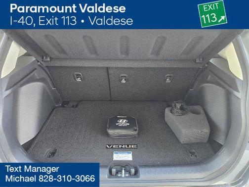2025 Hyundai VENUE SE