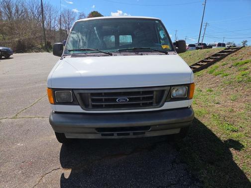 2006 Ford E250 Base