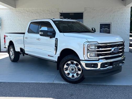 White Metallic 2024 Ford F-350 King Ranch