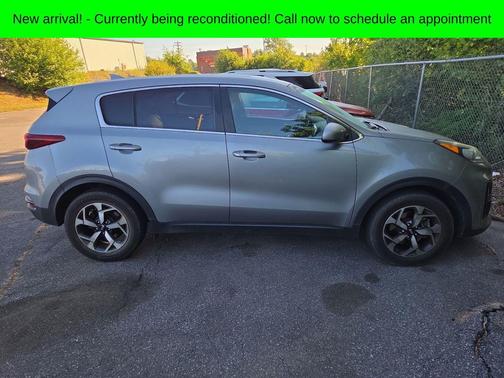 Steel Gray 2020 Kia Sportage LX