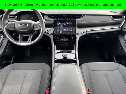 2023 Jeep Grand Cherokee L Laredo