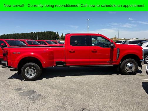 Race Red 2023 Ford F-350 Lariat