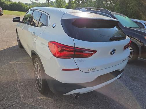 Alpine White 2019 BMW X2 sDrive28i