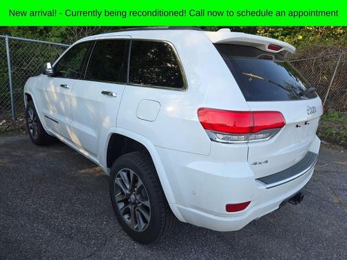 Bright White Clearcoat 2018 Jeep Grand Cherokee Overland