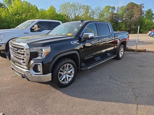 Onyx Black 2021 GMC Sierra 1500 SLT