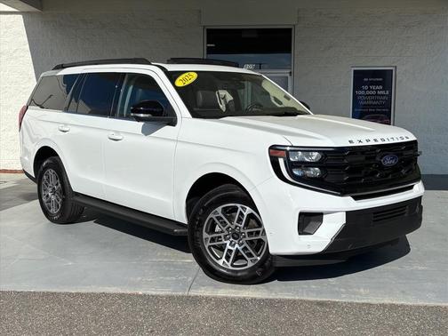 OXFORD WHITE 2025 Ford Expedition Active