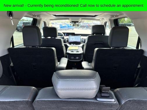 OXFORD WHITE 2025 Ford Expedition Active