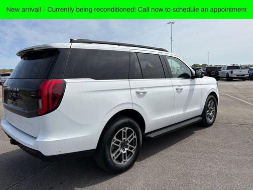 OXFORD WHITE 2025 Ford Expedition Active