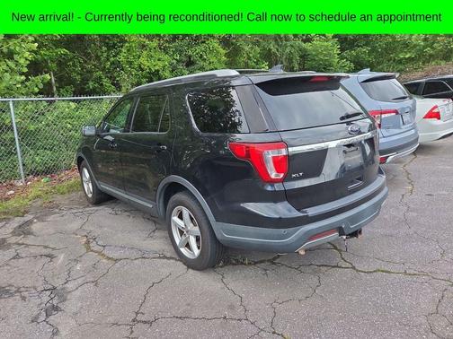 Black Metallic 2019 Ford Explorer XLT