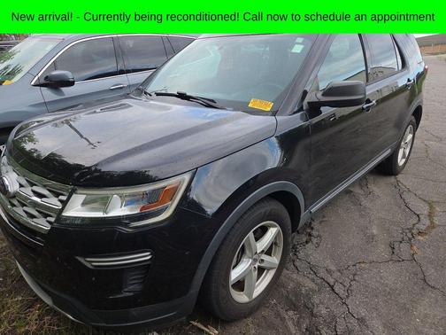 Black Metallic 2019 Ford Explorer XLT