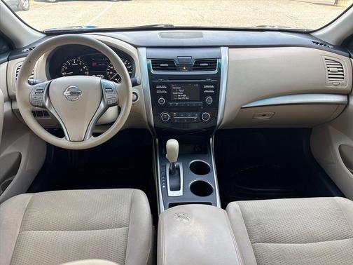 Super Black 2015 Nissan Altima 2.5 S