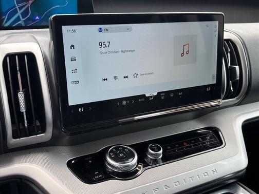 Oxford White 2025 Ford Expedition Active
