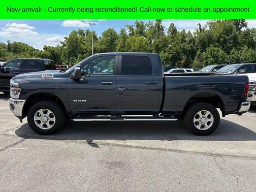 Blue Metallic 2026 RAM 2500 Big Horn Crew Cab 4x4 6'4' Box