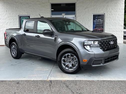 Gray Metallic 2026 Ford Maverick XLT