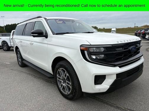 White Metallic 2025 Ford Expedition Max Active 4x4