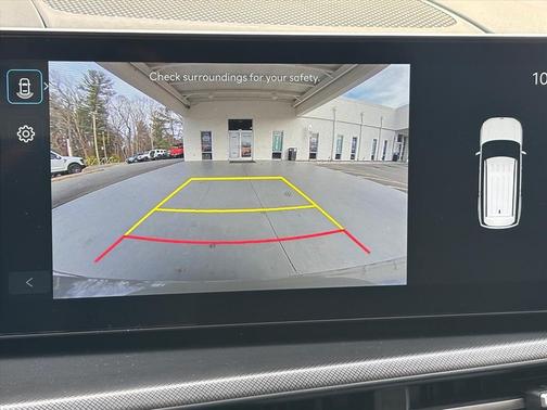 2025 Hyundai SANTA FE SE